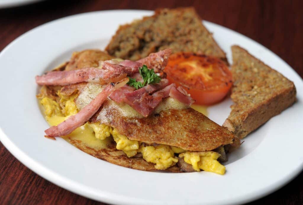 McCarthy’s Red Stag Pub & Whiskey Bar - -irish-breakfast-boxty-b598247bb2184954